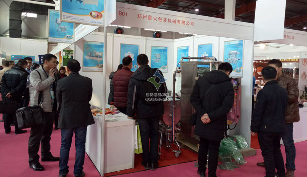 火鍋底料包裝機(jī),豆豉醬包裝機(jī)