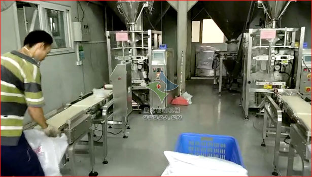 量杯式魚藥粉劑包裝機