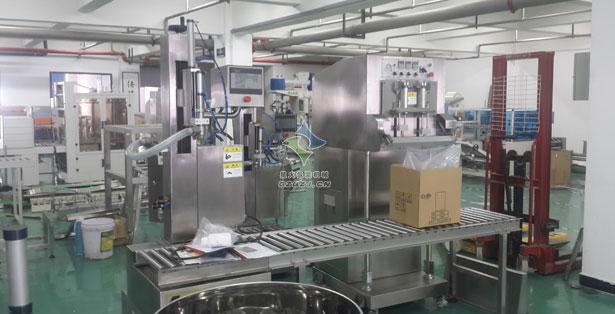 盒裝芝麻醬灌裝封口機(jī)