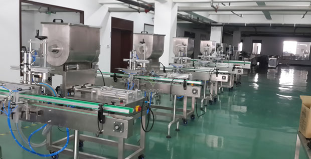 豆瓣醬灌裝機(jī),蒜蓉醬灌裝機(jī),辣椒醬灌裝機(jī)