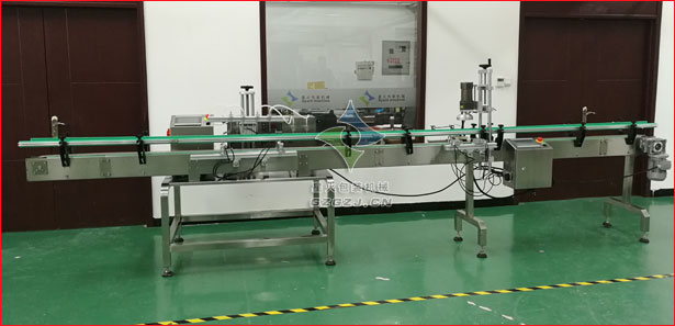 四頭磁力泵液體灌裝生產(chǎn)線